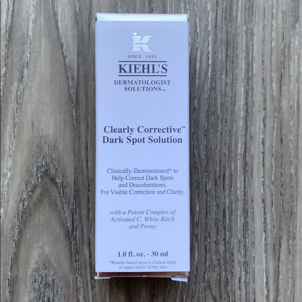 Kiehl’s Clearly Corrective Dark Spot Solution